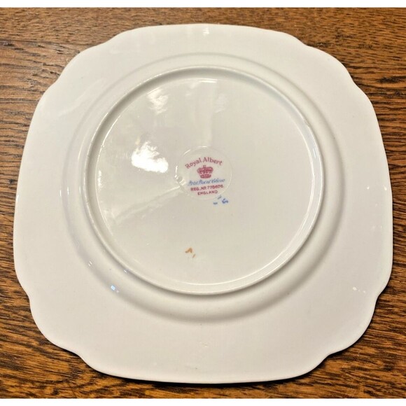 Vintage Royal Albert Needlepoint Bone China Tea Cup & Dessert Plate Petit Point - Picture 6 of 7